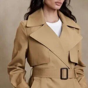 Banana Republic Classic Trench Coat NWT Size Small